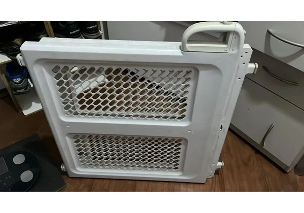 Portinha de proteção 70x70 mas ajusta para maior largura, top de linha