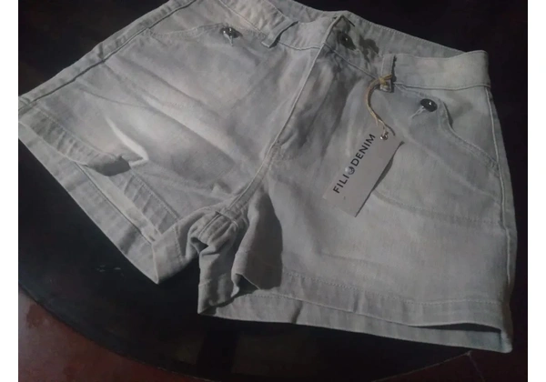 Ljndo Shorts Jeans