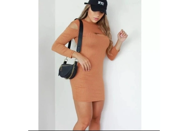 Vestidos básicos canelados manga longa blogueira