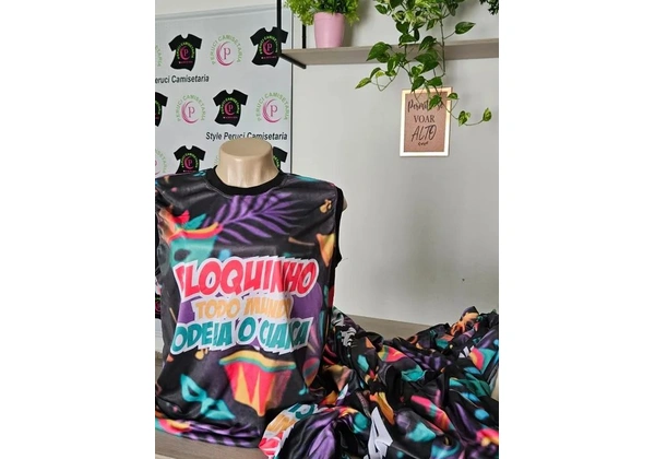Abadas e camisetas personalizadas
