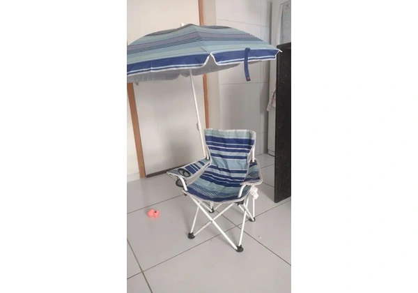Cadeira e guarda sol infantil