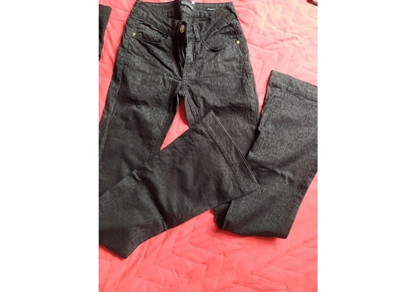 Calça flaire 34