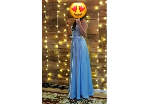 Vestido de madrinha Azul