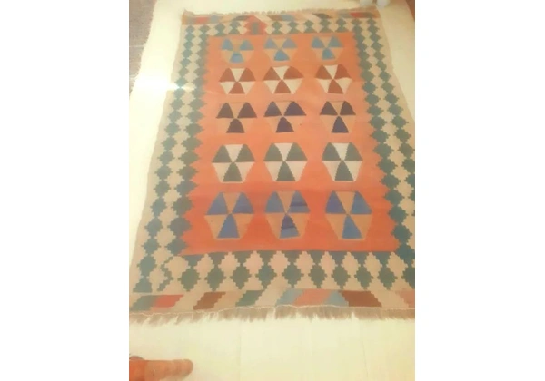 Tapete kilim turco