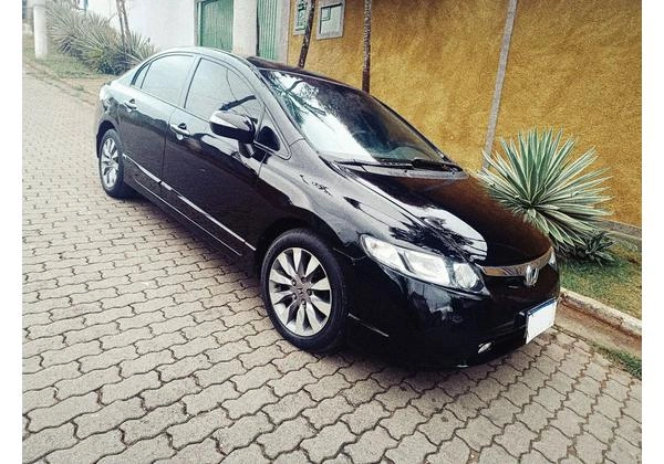 Civic exs automático em ótimo estado