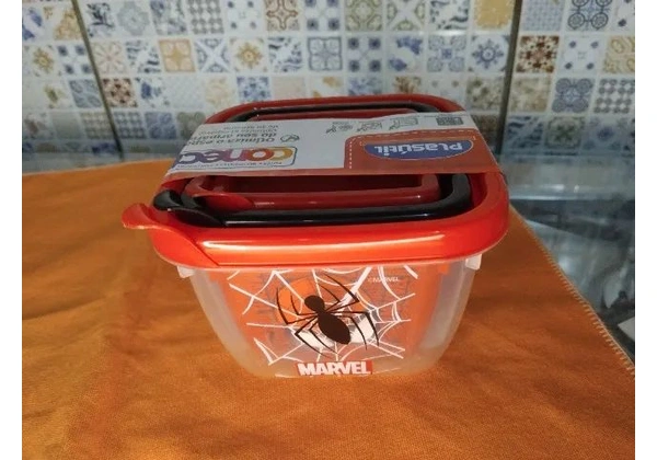 3 potinhos di Homen Aranha