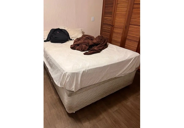 Cama box baú casal