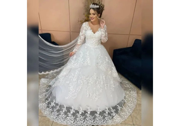 LOTE DE VESTIDO DE NOIVA. MONTE SUA LOJA