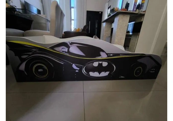Cama montessoriana infantil - Carro do Batman