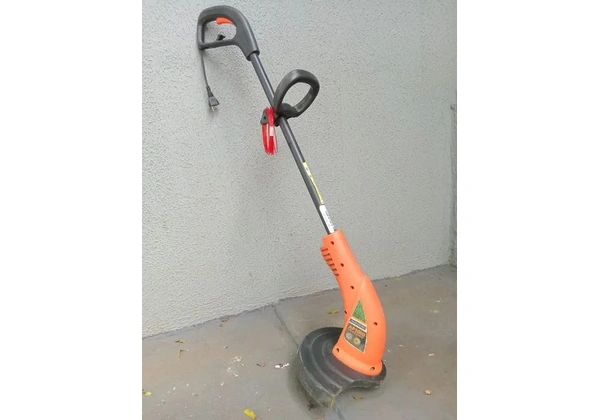 Cortador de Grama Tramontina