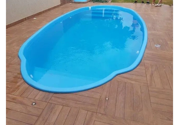 Piscina de fibra 7.00x3.40 completa