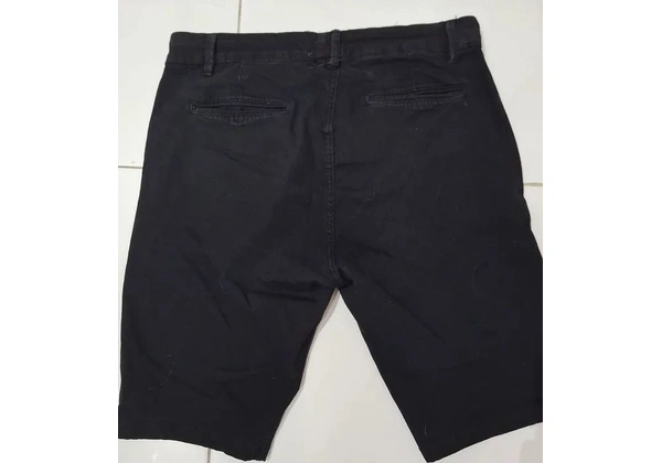 Bermuda Casual