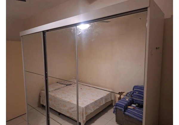 Armário Guarda roupa