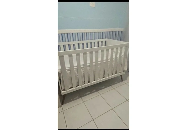 Berço Retrô + colchão