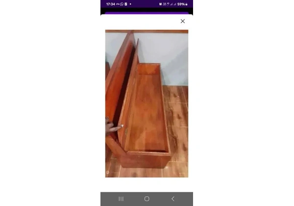 Vendo 7 bancos todos baú