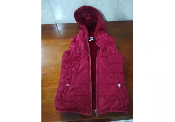 Colete forrado de pêlo Tam P