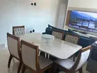 Mesa de jantar de seis lugares