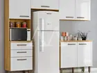 Armário de cozinha completo com o balcão