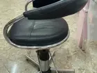 Cadeira Hidráulica de cabeleireiro.