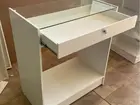 BALCÃO CABIDEIRO COM GAVETA MDF