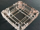 Cinzeiro de Cristal Vintage com Design Elegante