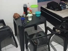 mesa com 4 cadeiras