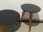 2 mesas de canto laterais