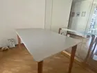 Mesa de jantar com tampo de vidro