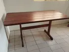 Mesa de madeira maciça