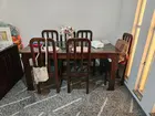 Mesa de vidro com 6 lugares