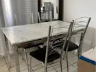 Mesa com 4 cadeiras - pedra de mármore