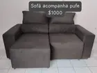 Sofá cama acompanha puffe