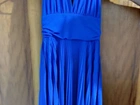 Vestido azul curto plissado
