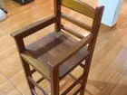 Cadeirinha infantil de madeira