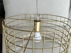 Lustre dourado