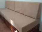 SOFÁ ANTIGO EM MADEIRA, LEIAM:
