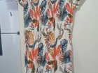 Vestido lindo caído nos ombros