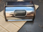 Porta Pão de inox com visor
