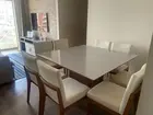 mesa de jantar quadrada