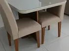 Mesa com 4 cadeiras em linho, tampo mdf/vidro