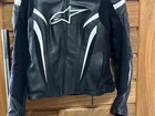 Jaqueta em Couro Alpinestars Feminina