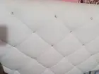 CAMA KING + CABECEIRA KORINO BRANCO COM PEROLAS