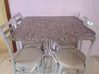 Mesa de quatro lugares