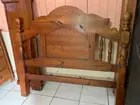 Cama de Casal em Madeira
