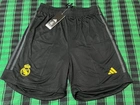 Short Real Madrid preto 23/24