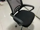 Cadeira de escritório com avaria