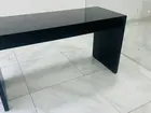 Mesa de escritório com tampo de vidro