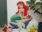 Desapego displays sereia Ariel trolls e fundo do mar