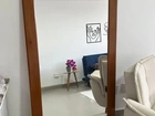 Vendo este MARAVILHOSO ESPELHO COM MOLDURA EM MADEIRA