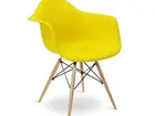 Cadeira Charles eames com braços eiffel